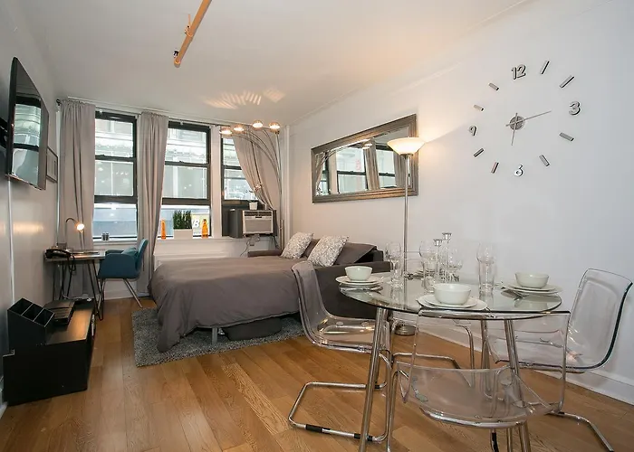 Comfortable One Bedroom Apartment - Times Square