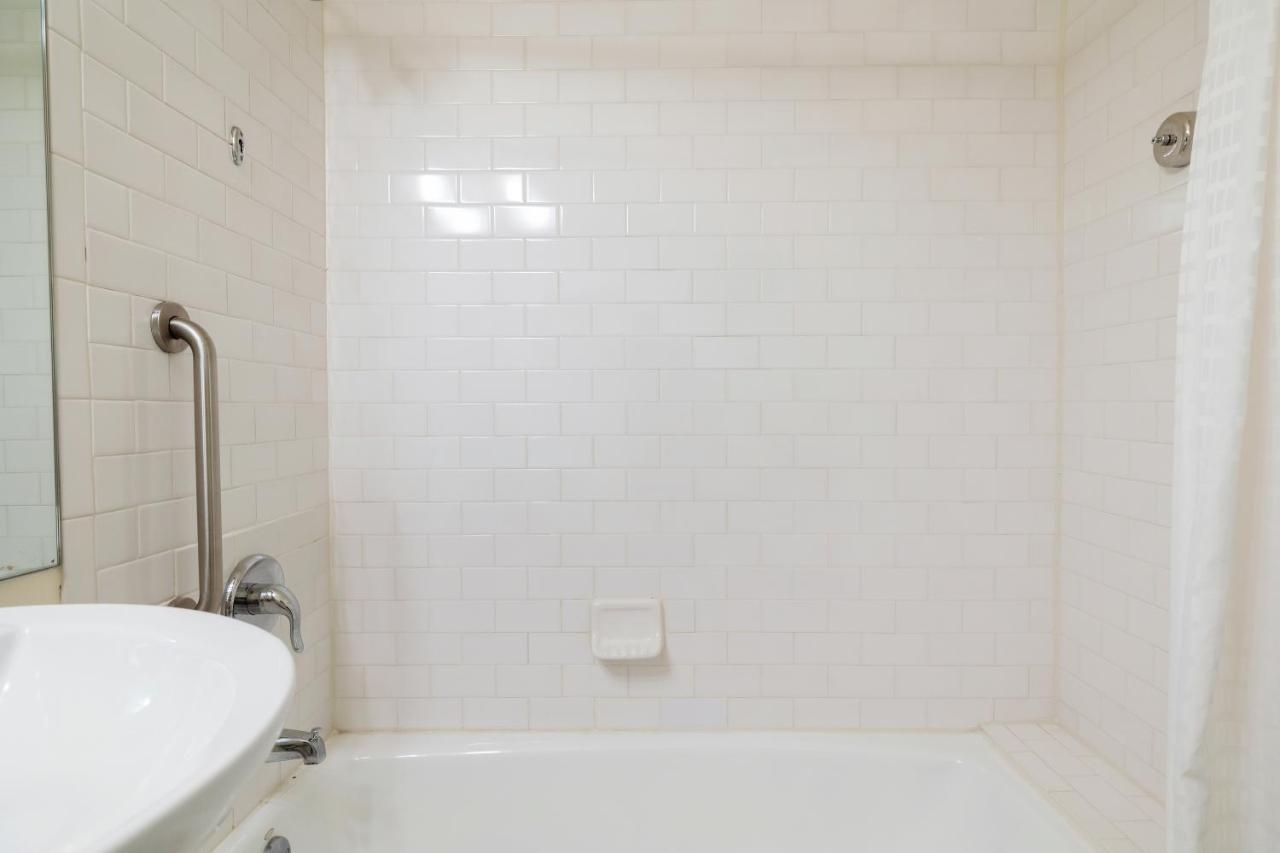 Hotel 414