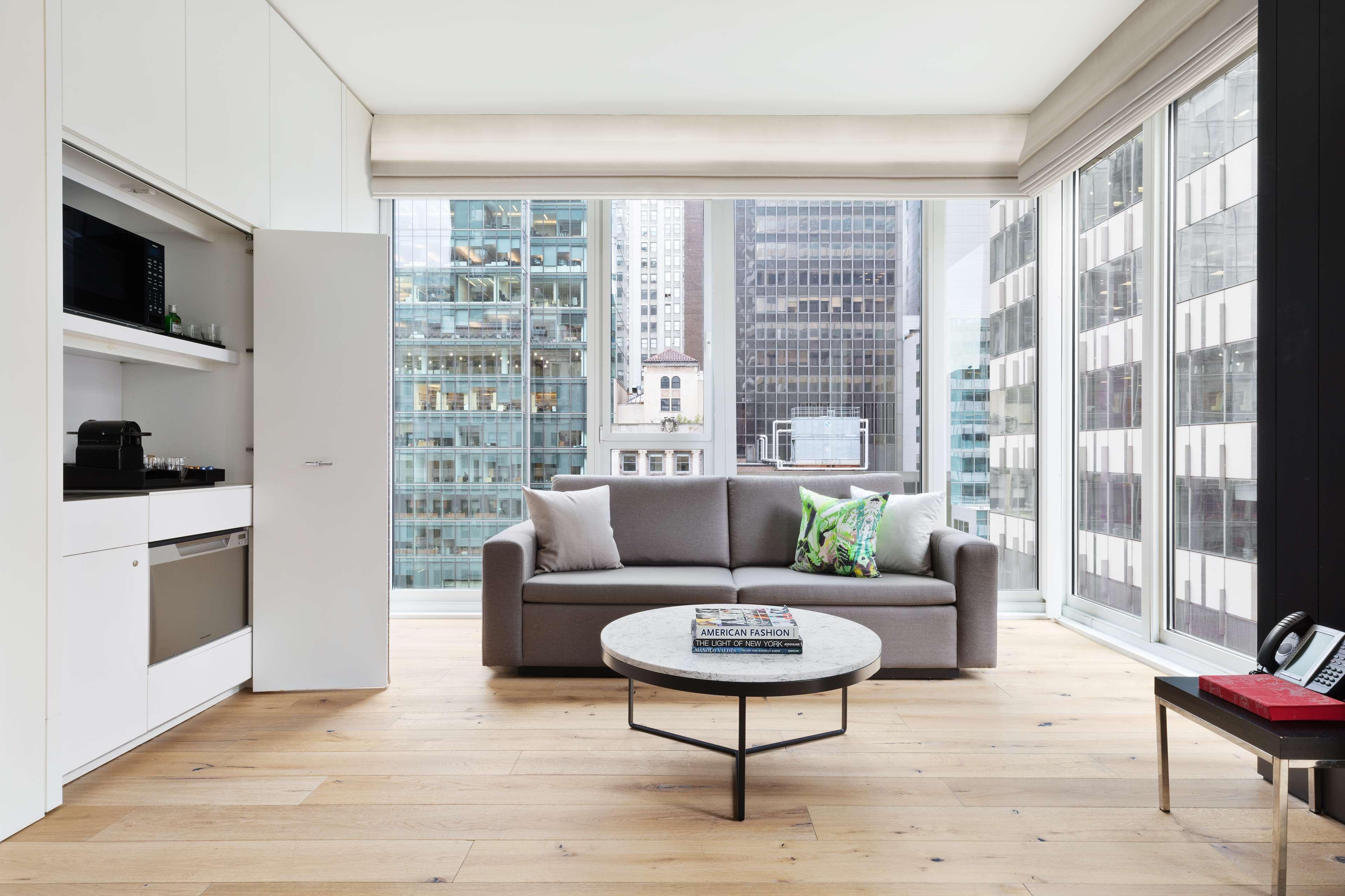 Andaz 5th Avenue, By Hyatt Hotel New York City