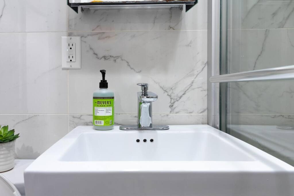 Apartamento 69-2d Stylish Lower East Side 1br Brand New *