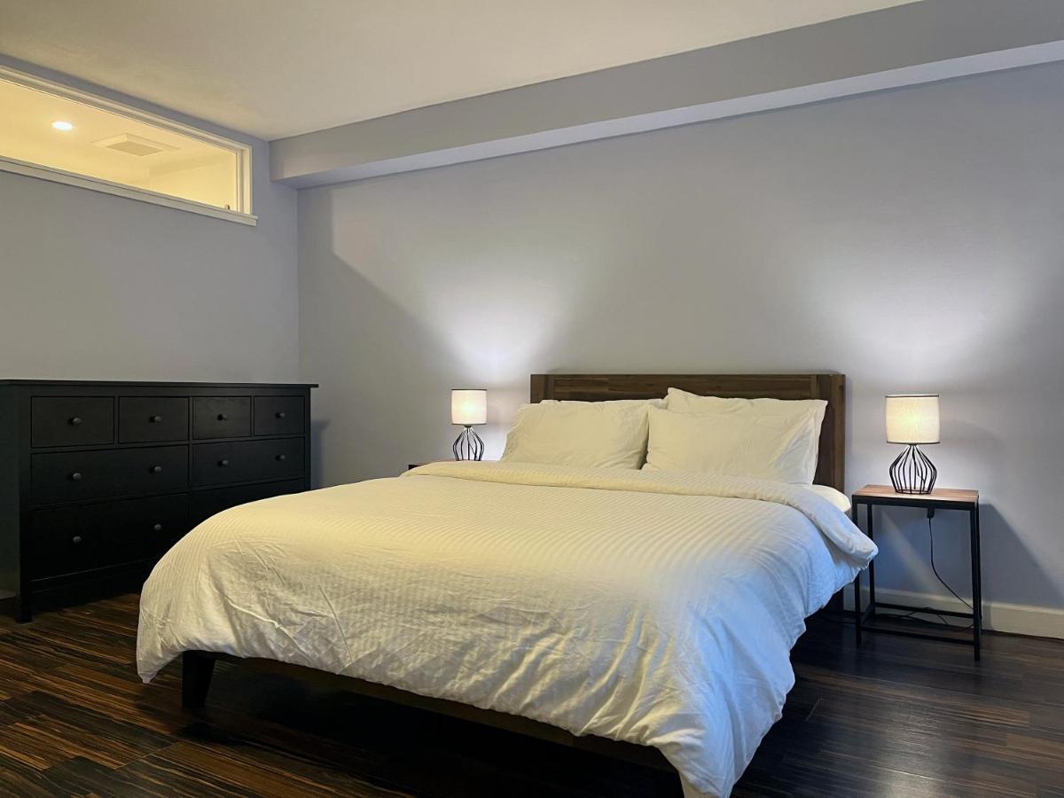 Apartment Close To All! 2-room In A 1-family Townhouse New York City