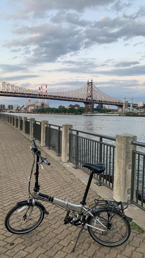 Elegant Private Close To Manhattan! - Is In A 2 Bedrooms Apartament And First Floor With Free Street Parking Hospedagem domiciliar *