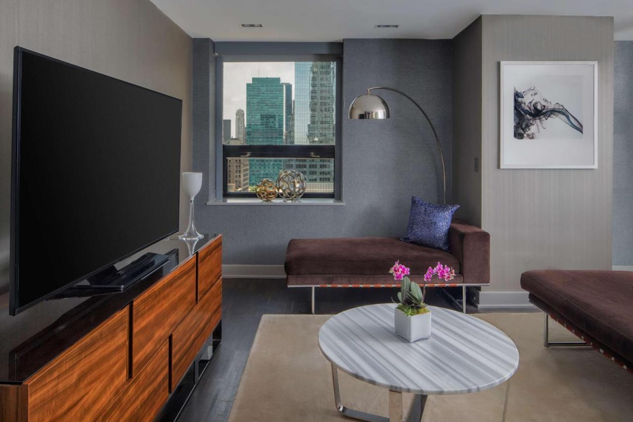 Hyatt Grand Hotel 4*