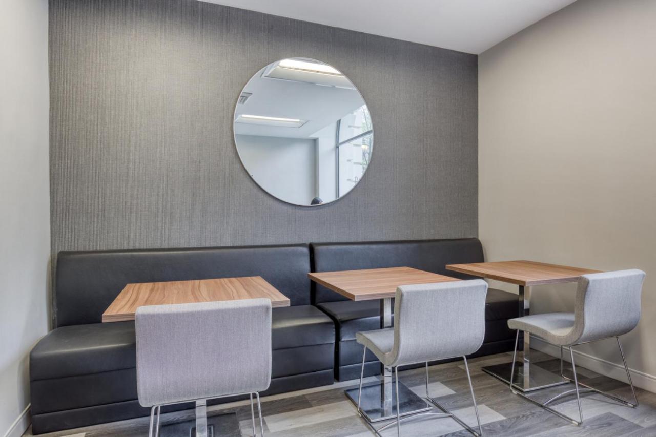 Uws 1br W Doorman Nr Central Park Nyc-821 Apartamento Nueva York