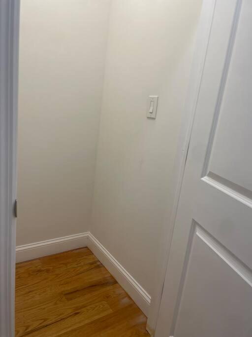 Gem In The Bronx, Apartamento Nova York