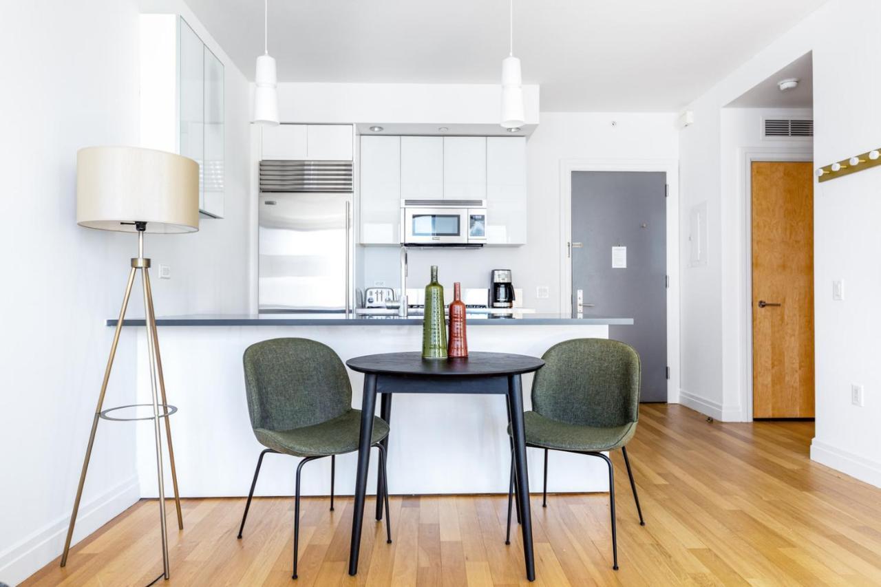 Appartement Hells Kitchen 1br W Doorman Nr Park Nyc-524 *