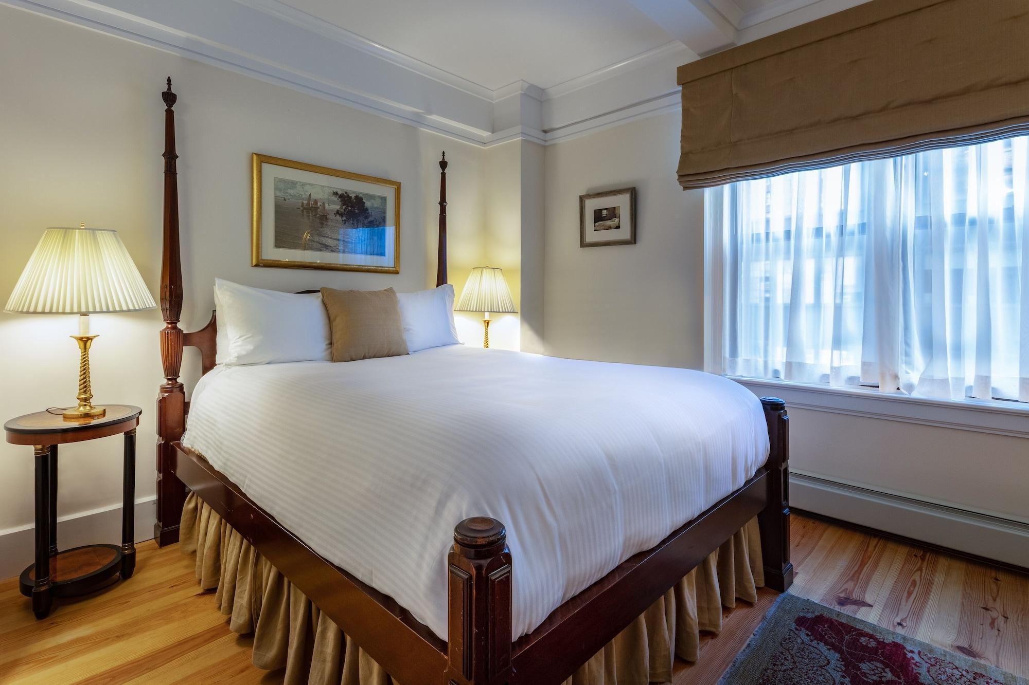 Roger Smith Hotel New York City