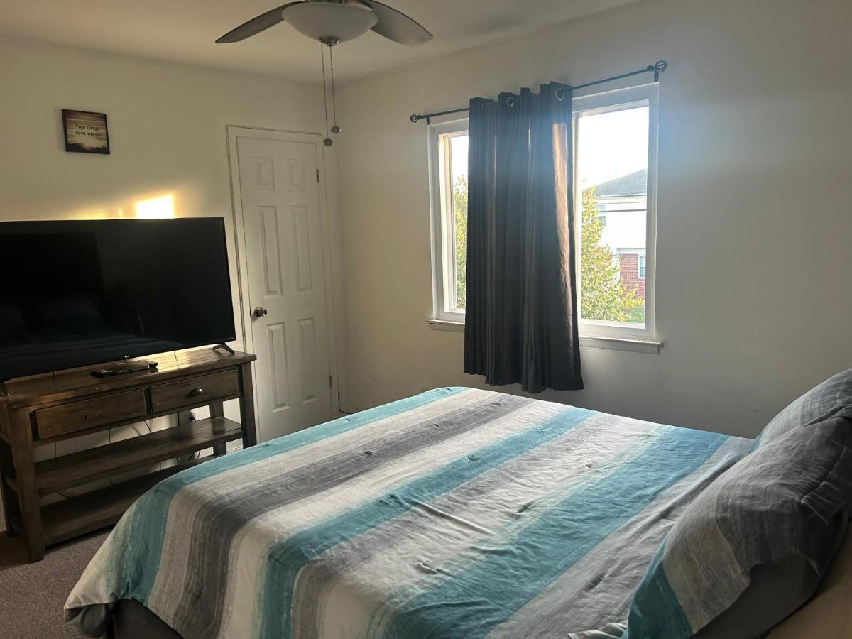 A Spacious & Blissful In Queens Apartamento *