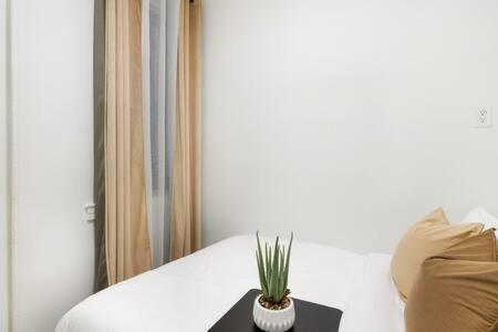 Lejlighed 91-2a Stylish 3br 2bth With W D