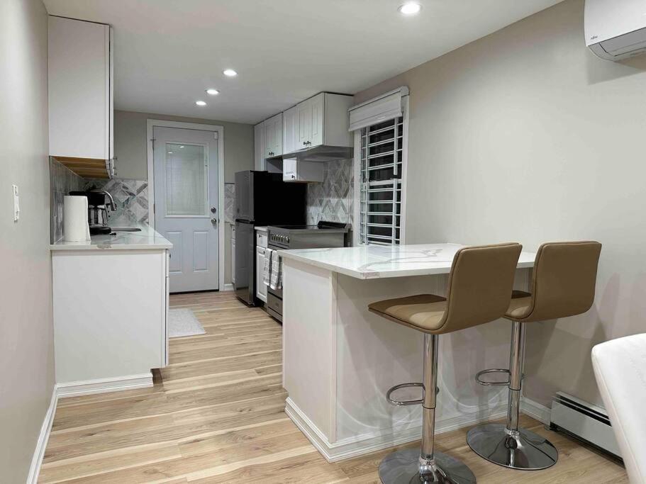 Spacious 3br Detach House W/parking In Quiet Area Nueva York