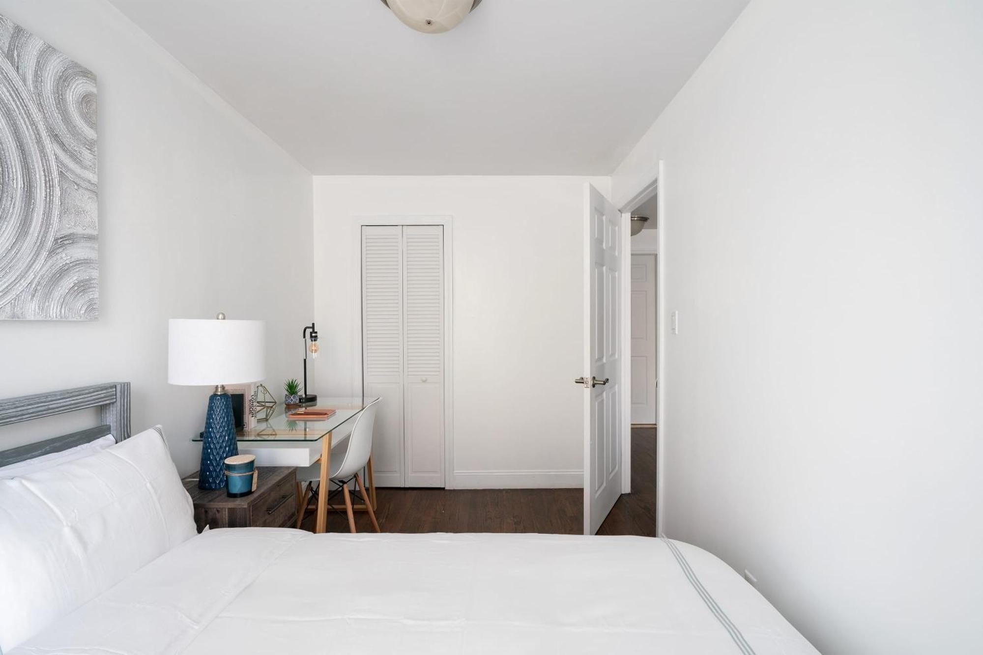 1435-3-3 Bedrooms 2bath W D Prime Upper East New York