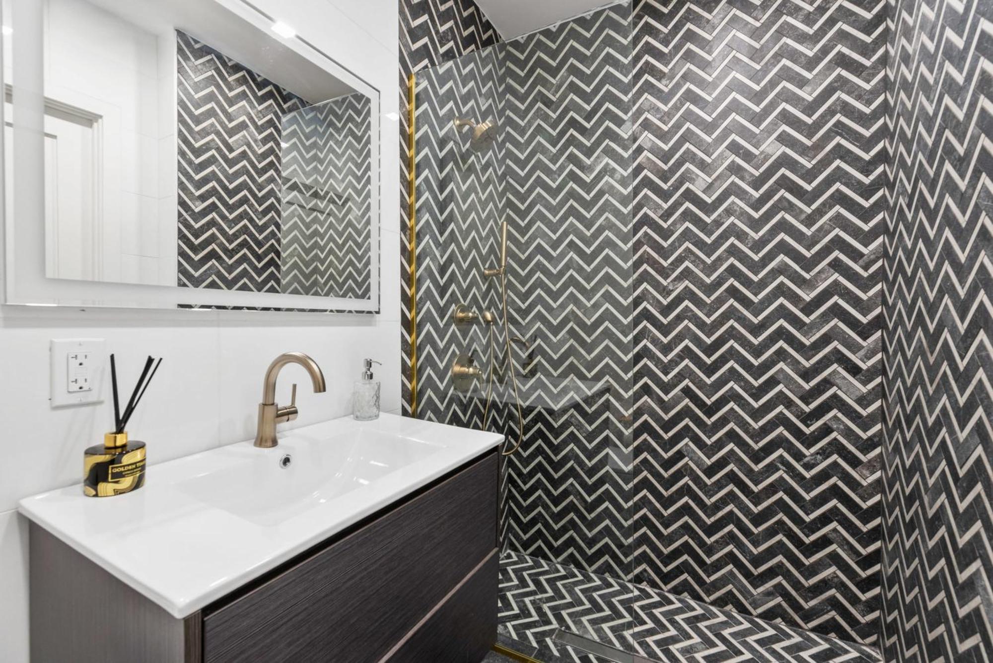 Notch 2br & 2ba Minutes From Park In Upper East Side Appartement
