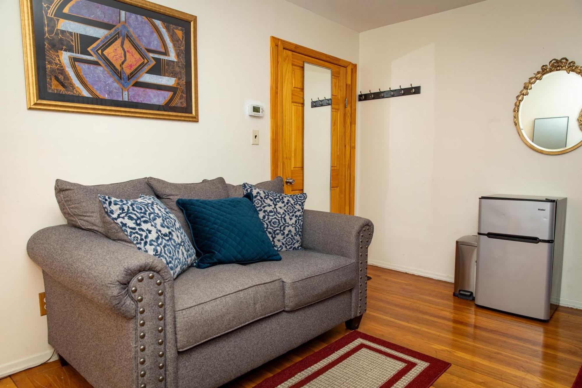 Spacious Comfy In Cozy Classy Duplex New York