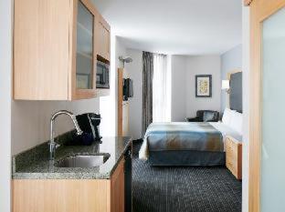 Hotel Club Quarters World Trade Center, New York City