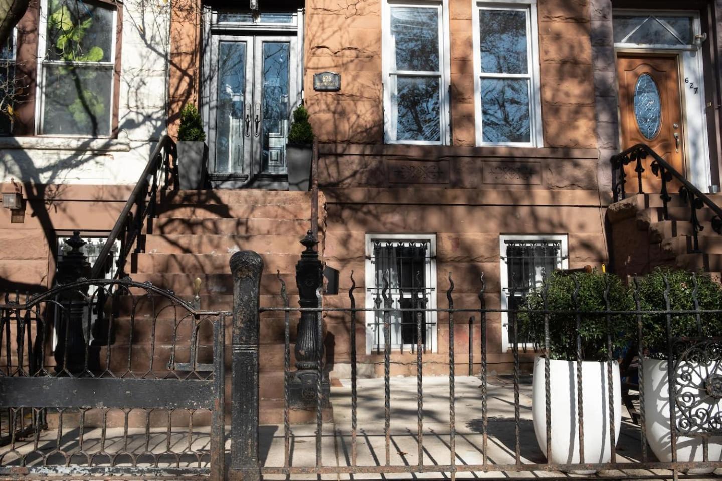 Two Story Luxury Brooklyn Brownstone Apartment *