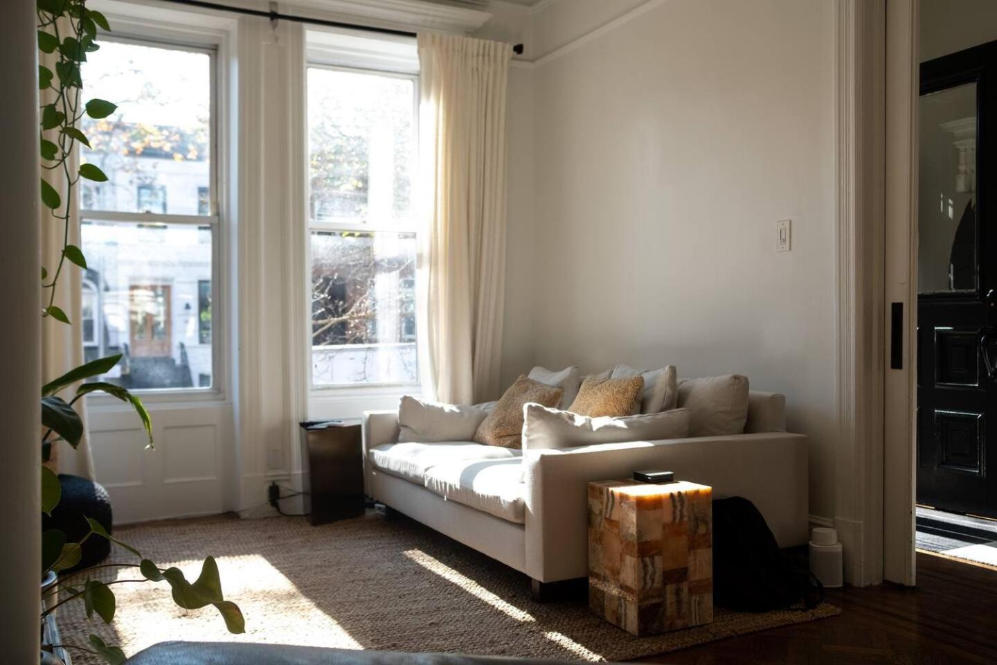 Two Story Luxury Brooklyn Brownstone Apartment *