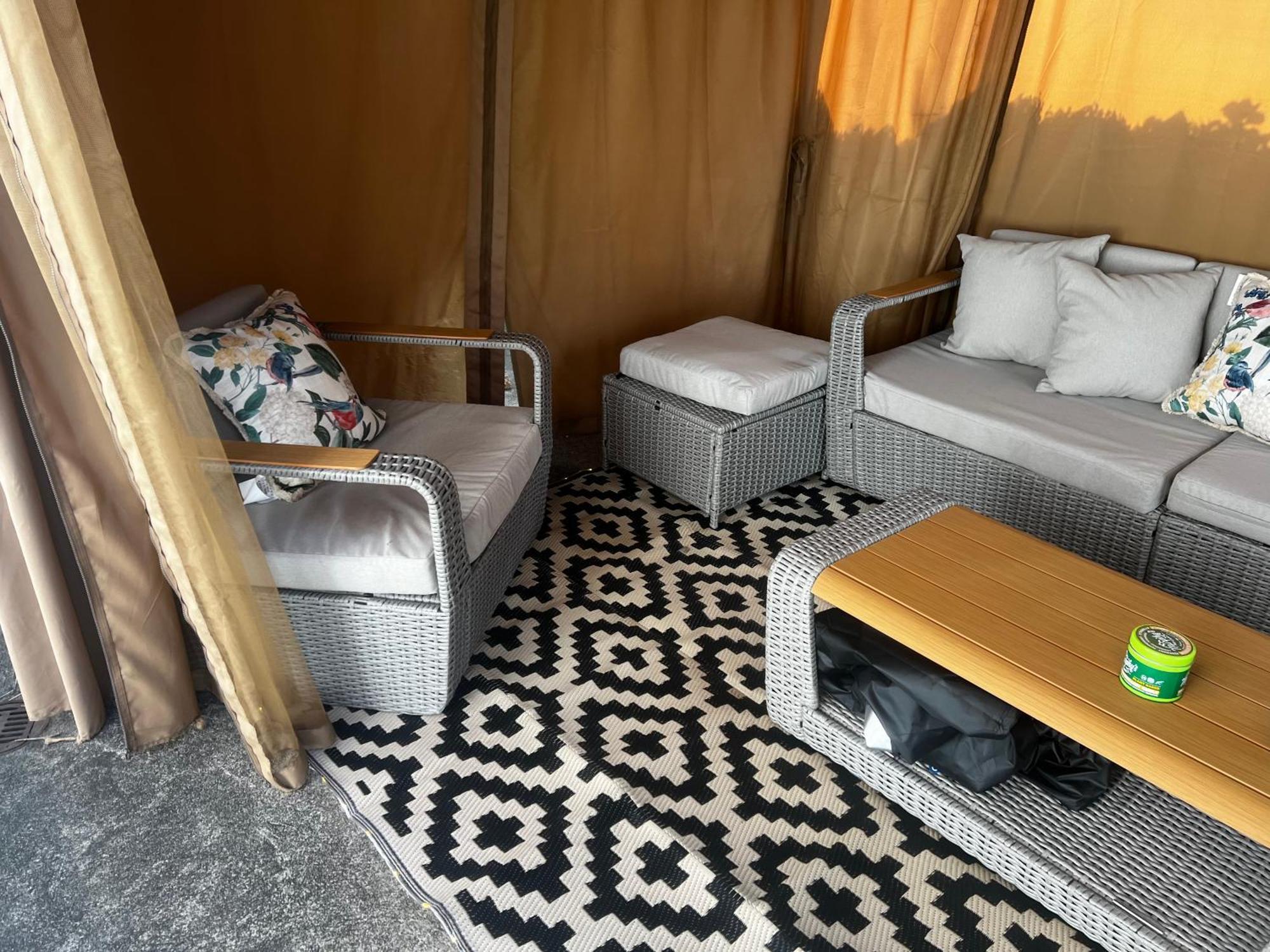 Spacious Comfy In Cozy Classy Duplex Maison d'hôtes 2*