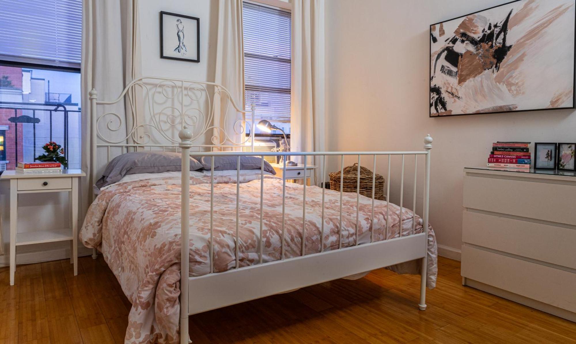 Modern By Park - 3 Br Appartement *