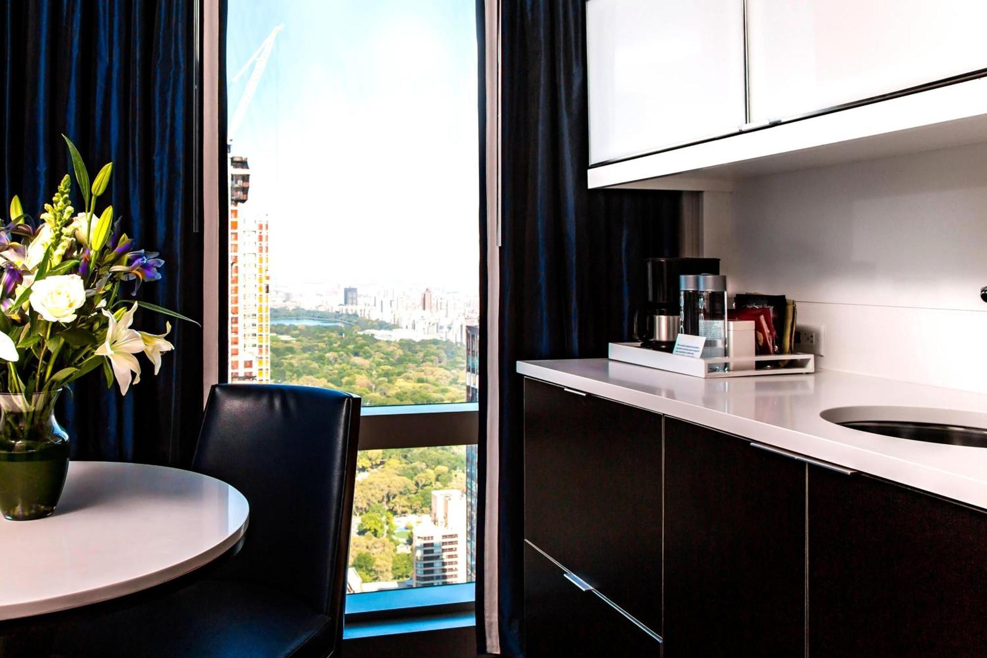 Hotel By Marriott Manhattan/central Park New York City
