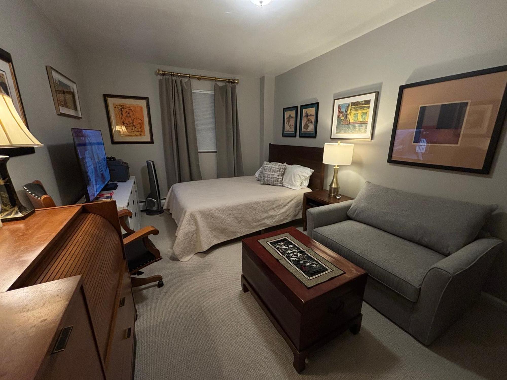 Alloggio in famiglia Cozy Brooklyn Home, Private In Host Shared *