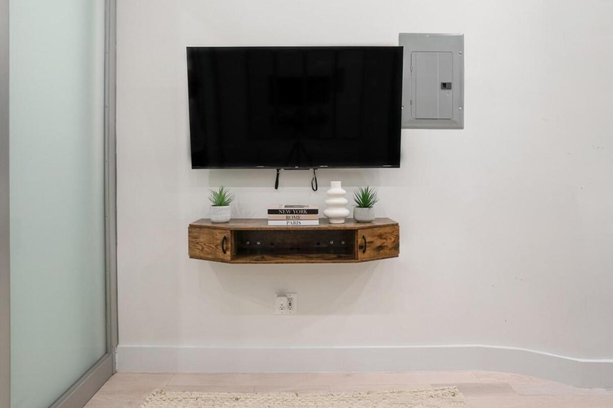 317-1b Modern 1br Ues W&d Lejlighed New York