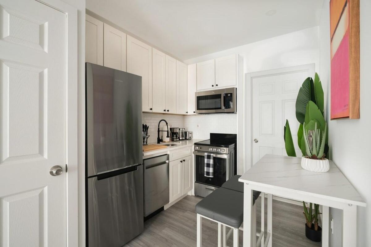 Appartamento 240-10 New Modern Ues W&d New York