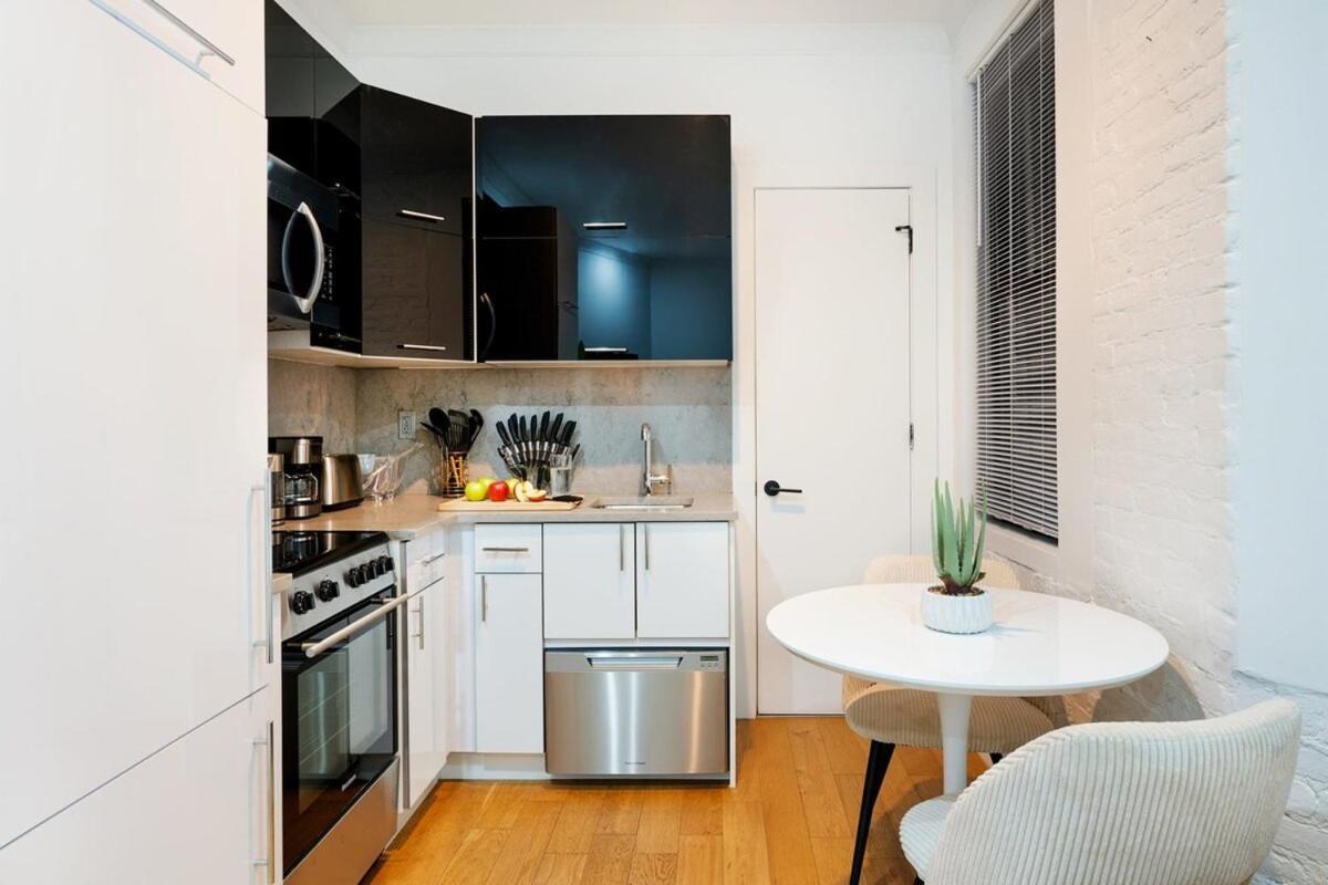 403-2e Newly Renovated Ues Appartement *