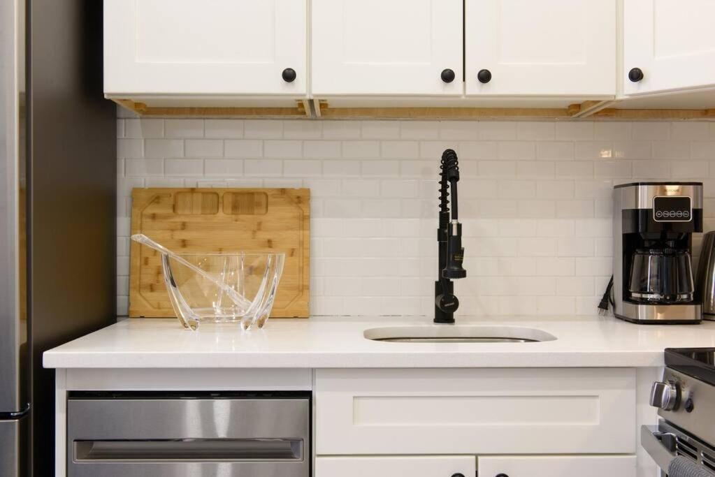 Apartamento 240-11 New Prime Upper East W&d