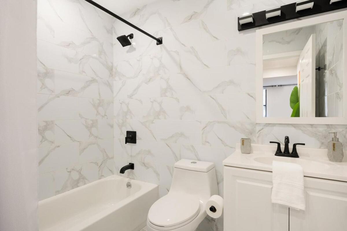 Appartamento 240-10 New Modern Ues W&d New York