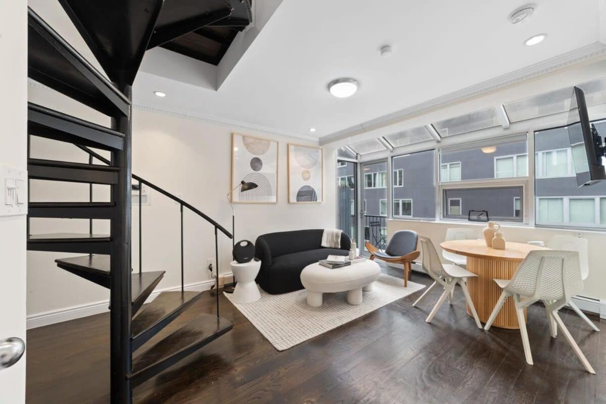 Chelsea Vista Ii By Rove Travel 2br Ph With Rooftop Appartement *