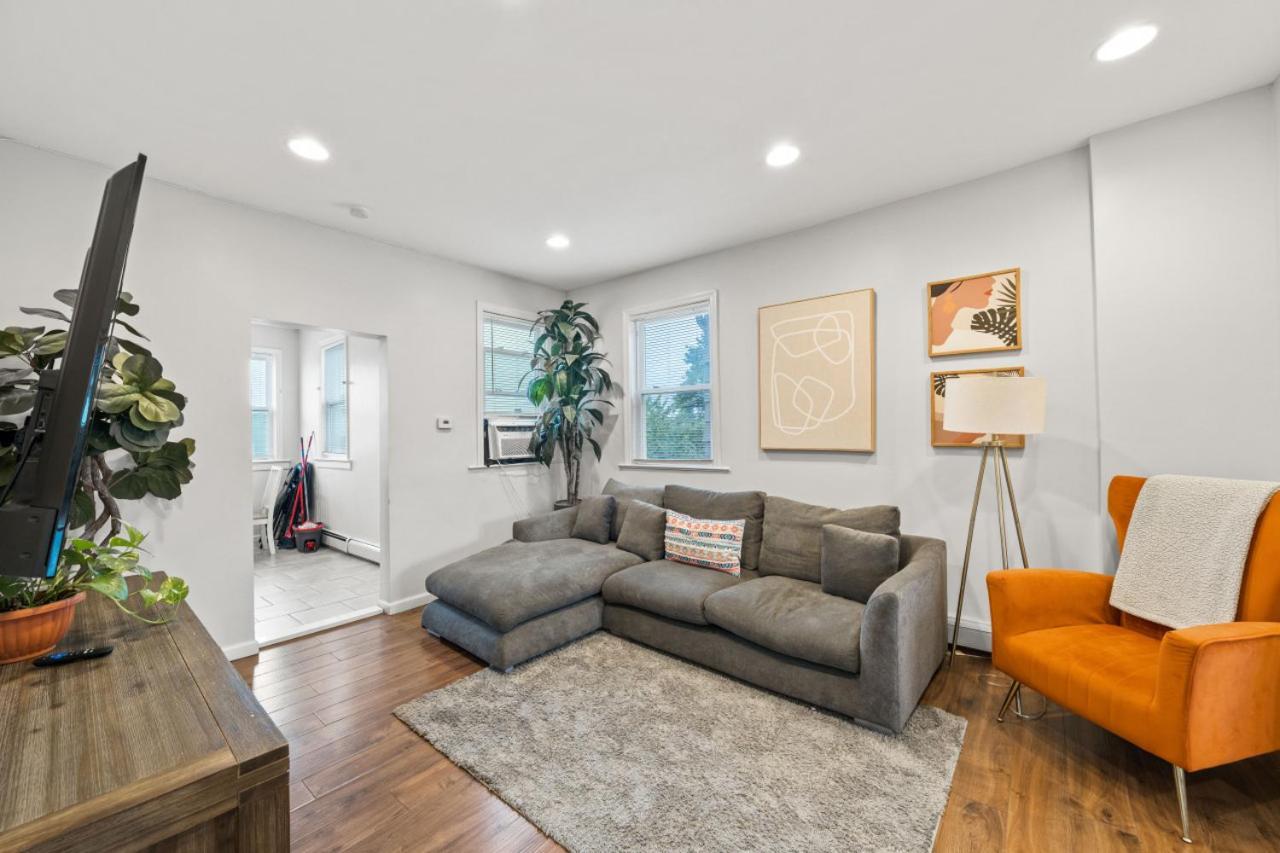 Ferienhaus The Rainforest Ii Sleeps 16 20m To Nyc Free Parking