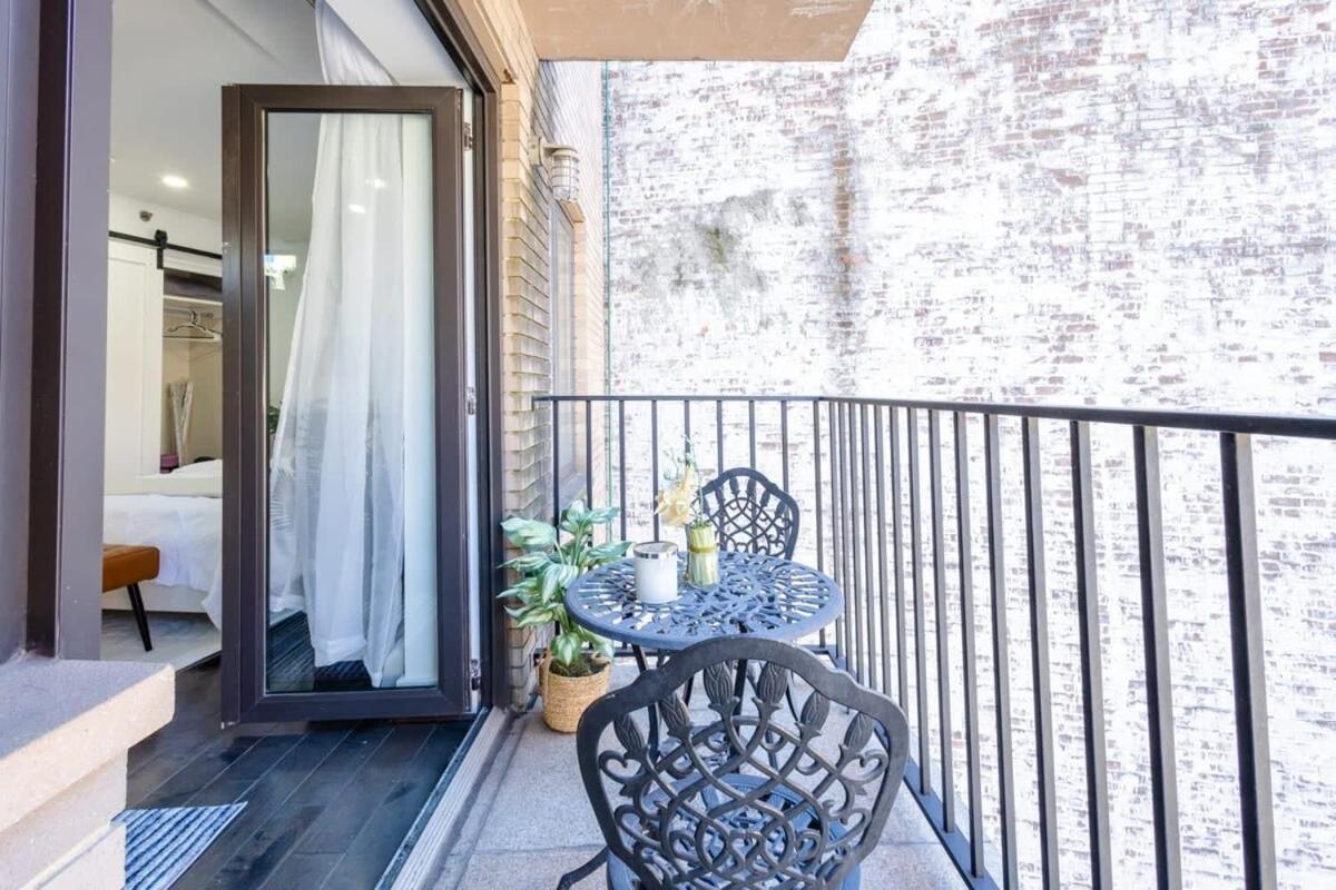 809-5b Luxury With A Private Balcony Apartamento *