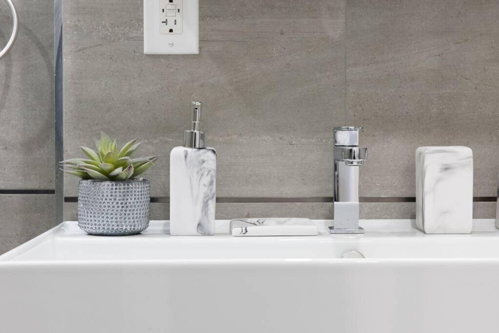 78-4d Quality 1br W&d Skylight By Park Appartement New York