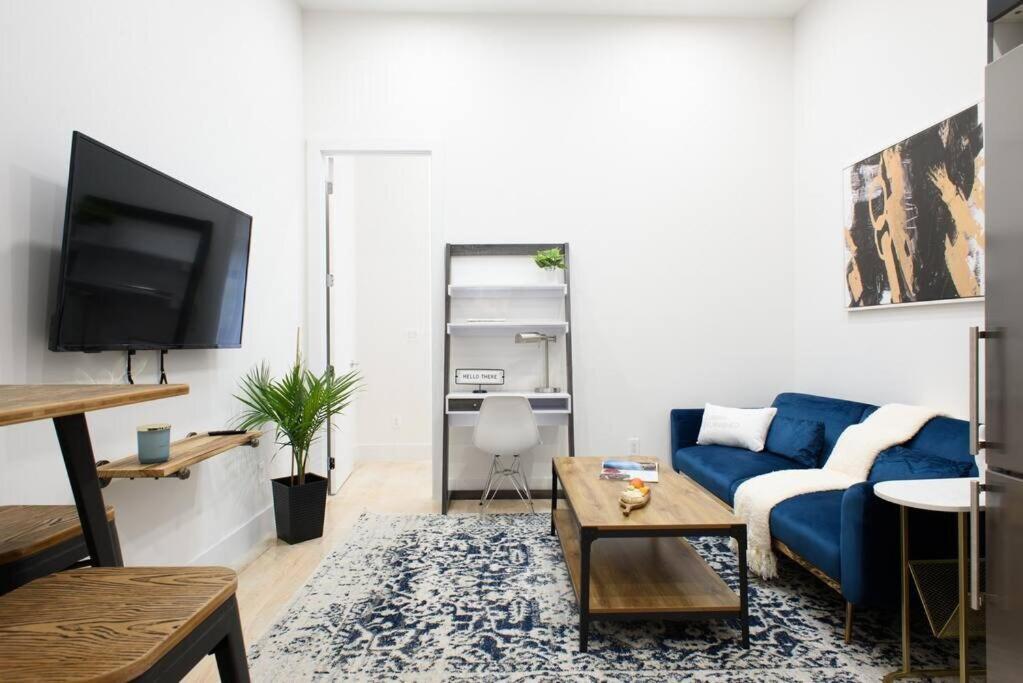 78-4d Quality 1br W&d Skylight By Park