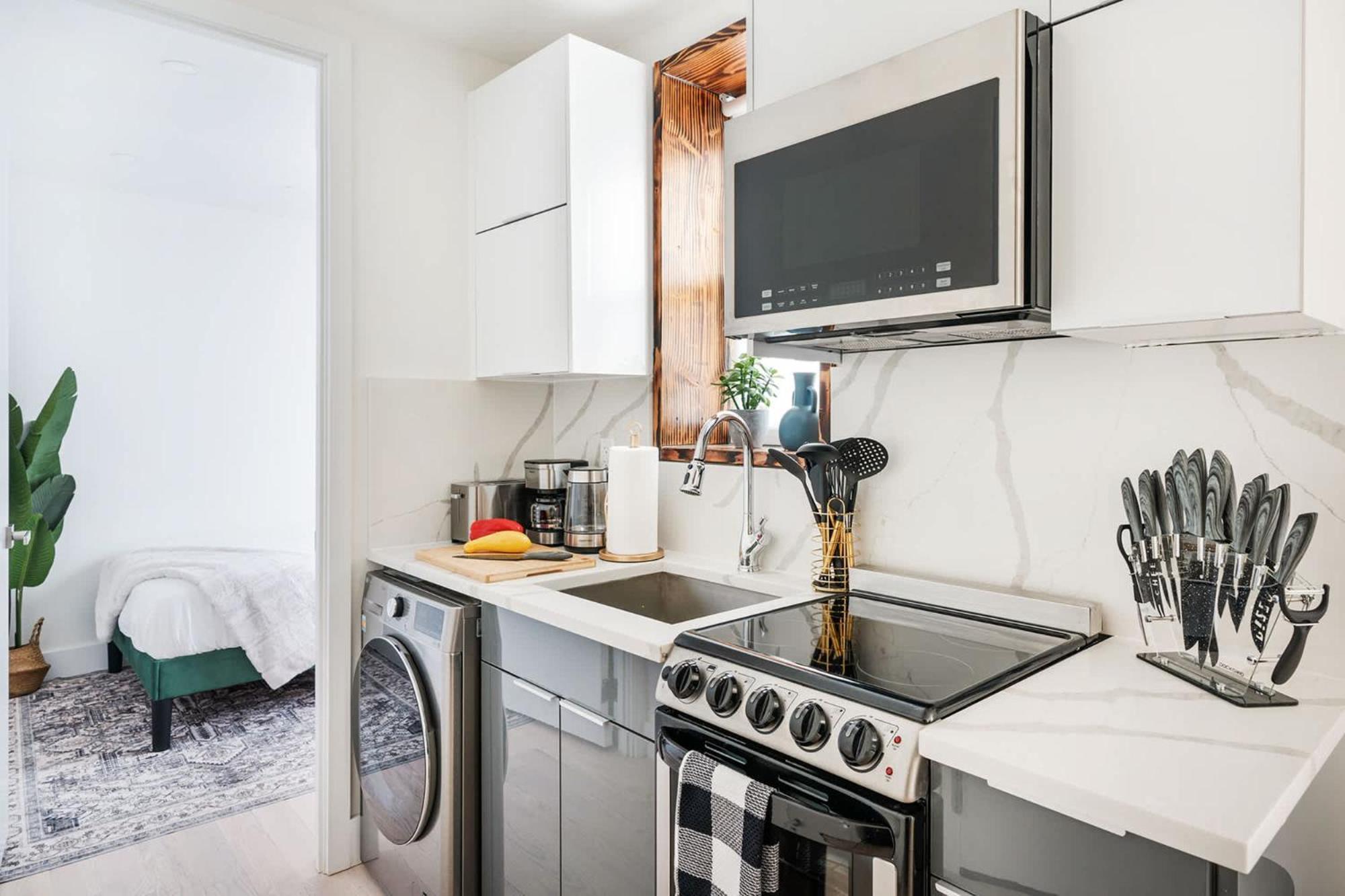 48-3fe 2br Prime Midtown West Appartement *
