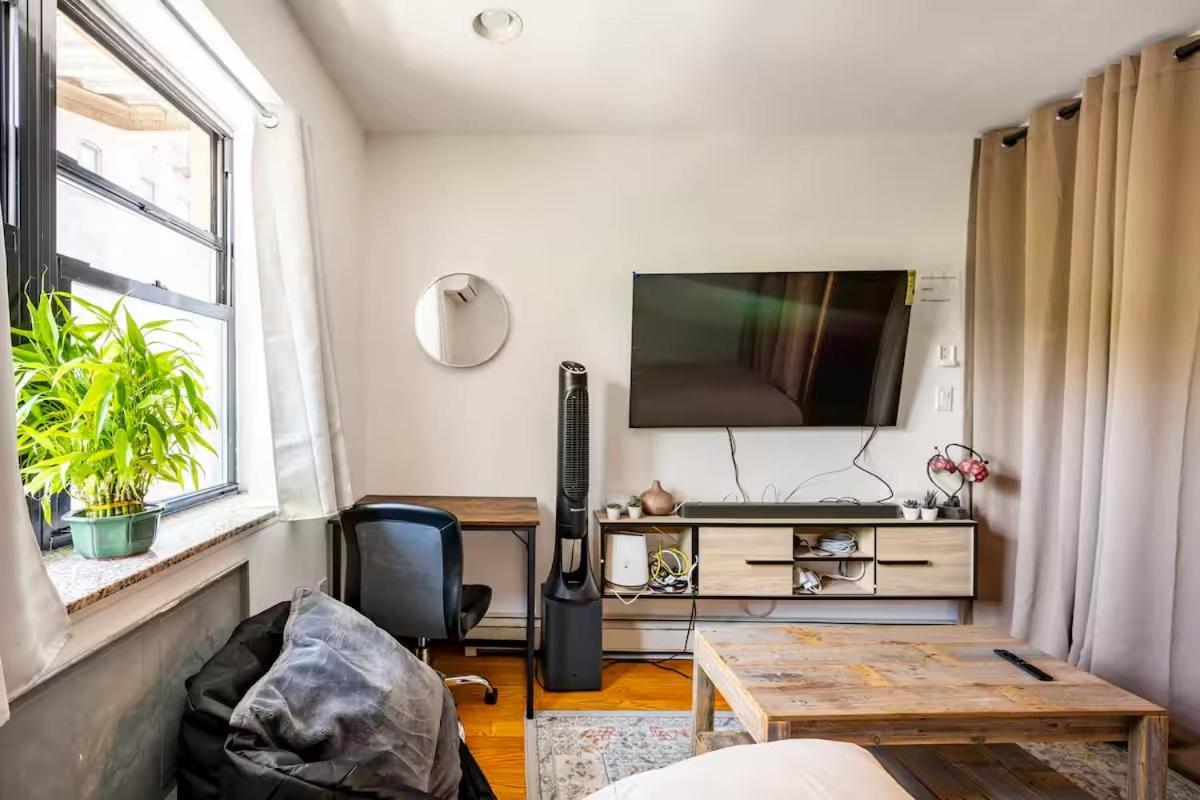 Location In Queens, Everything Is Near By Hospedagem domiciliar Nova York