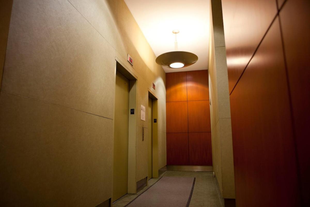Appartement Doorman! High Floor! Views! Elevator! Free Gym! New York