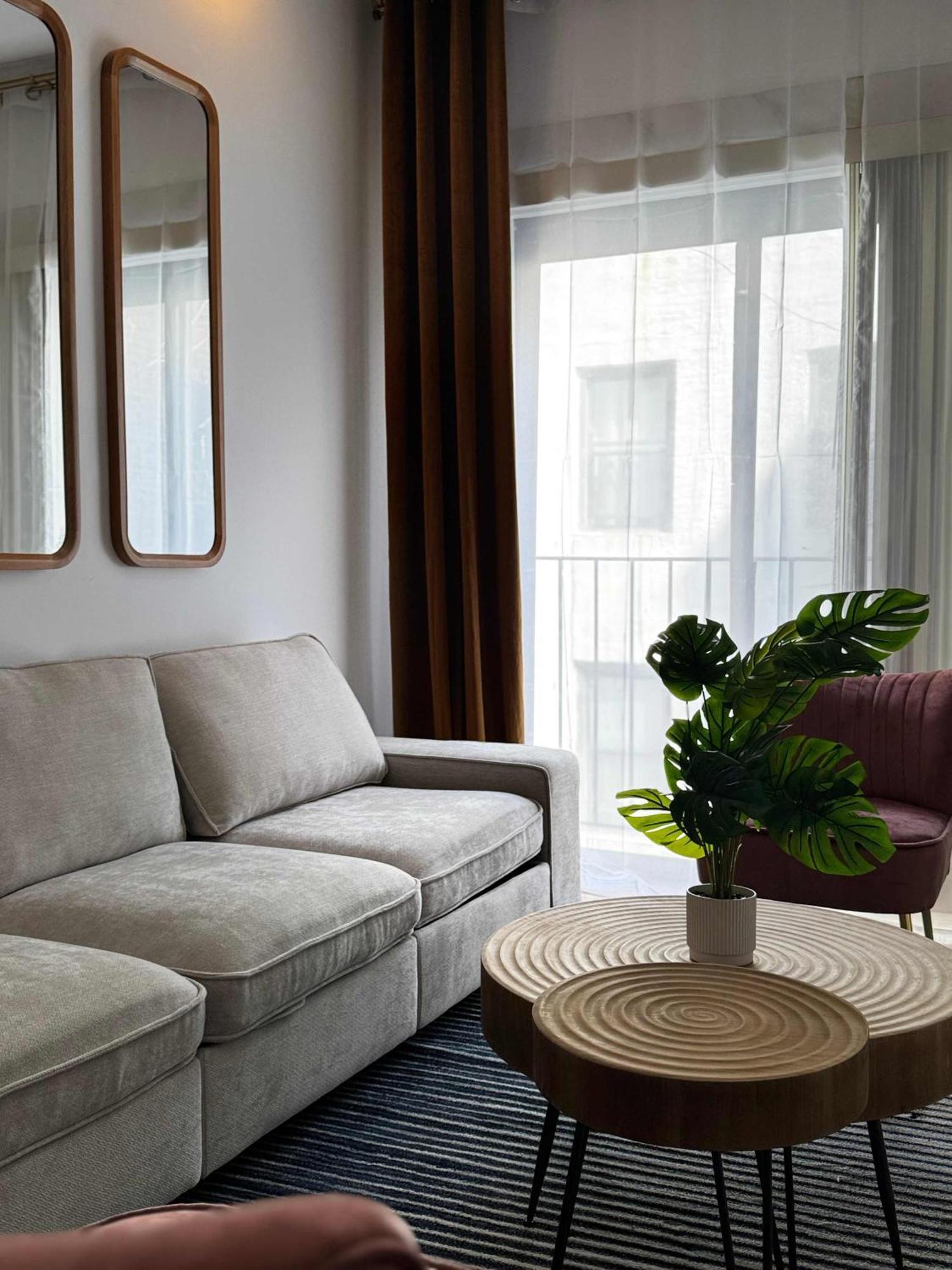 Apartamento Spacious Brand New Fully Furnished 2-bedroom In Prime Murray Hill Move-in Ready *