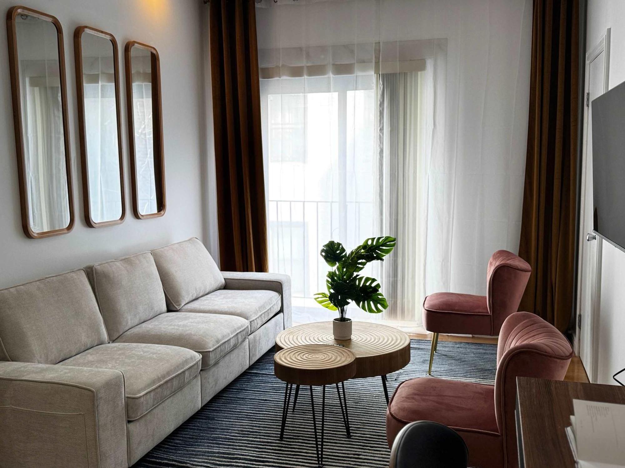 Spacious Brand New Fully Furnished 2-bedroom In Prime Murray Hill Move-in Ready Apartamento