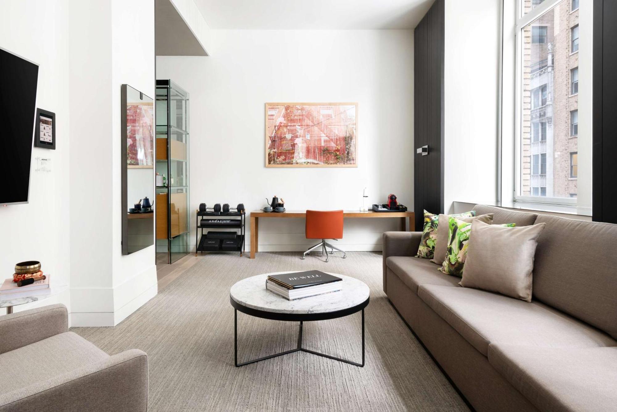 Andaz 5th Avenue, By Hyatt New York City