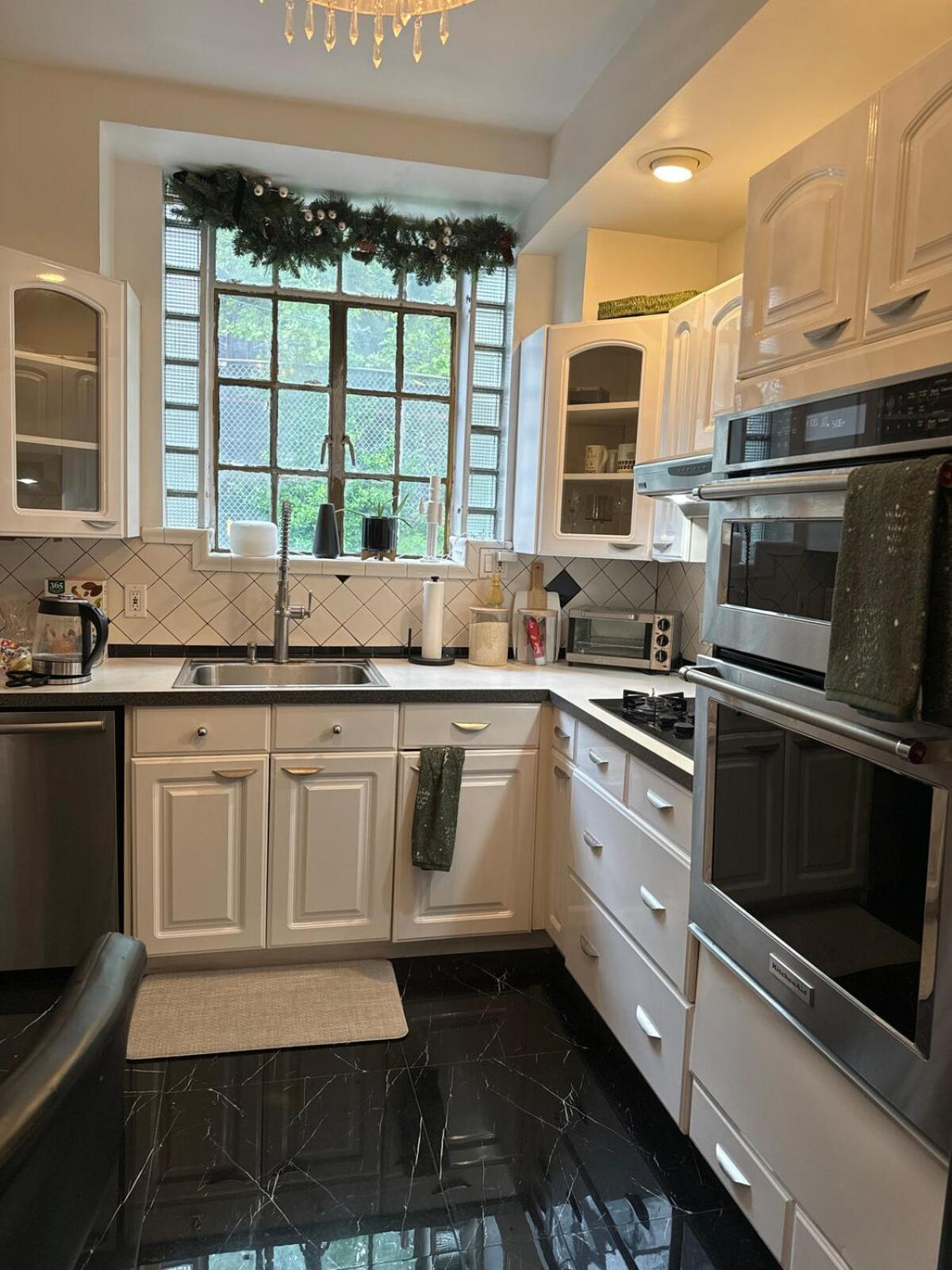 Brooklyn Hideaway Homestay