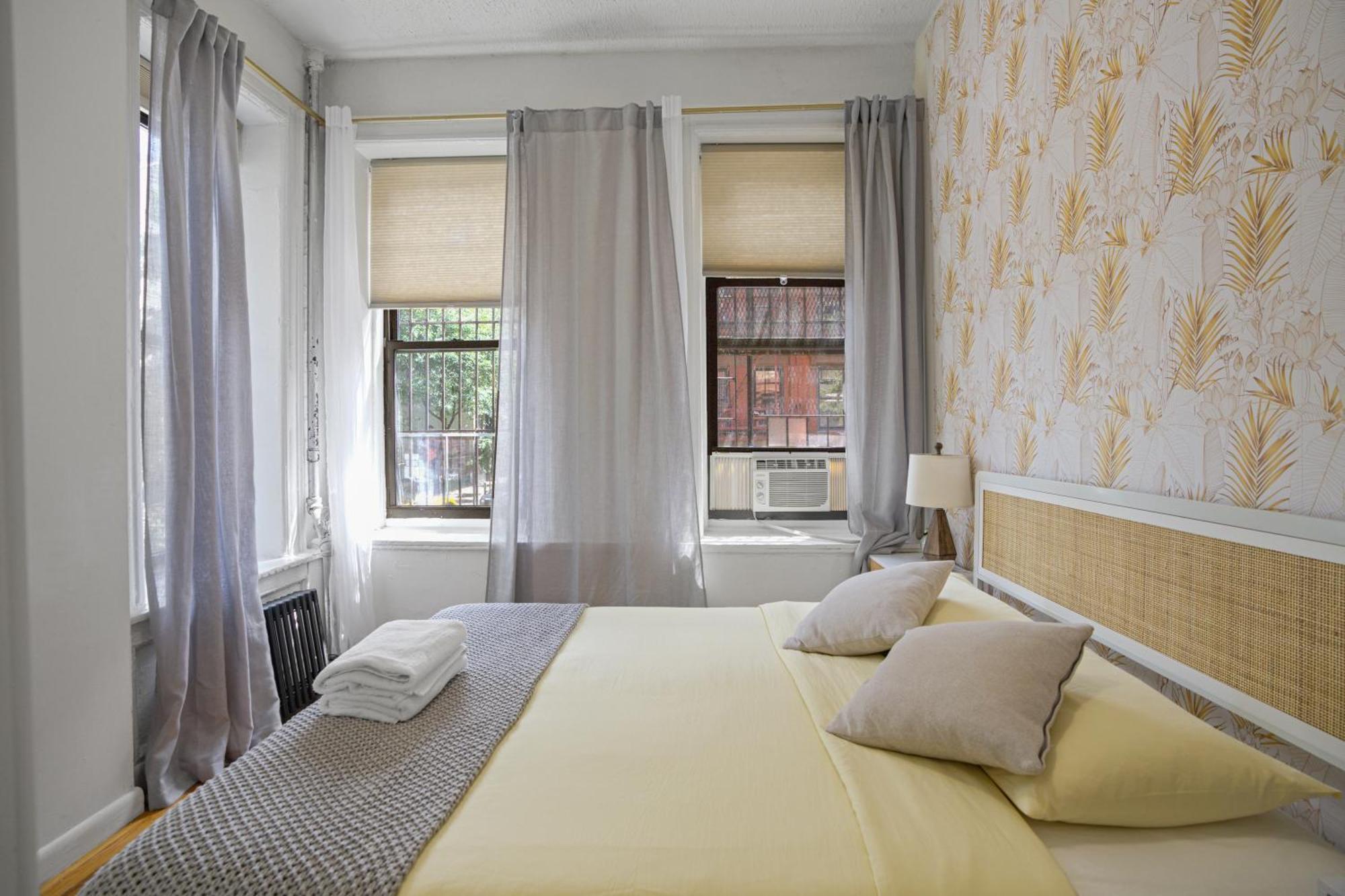 Upscale 2br