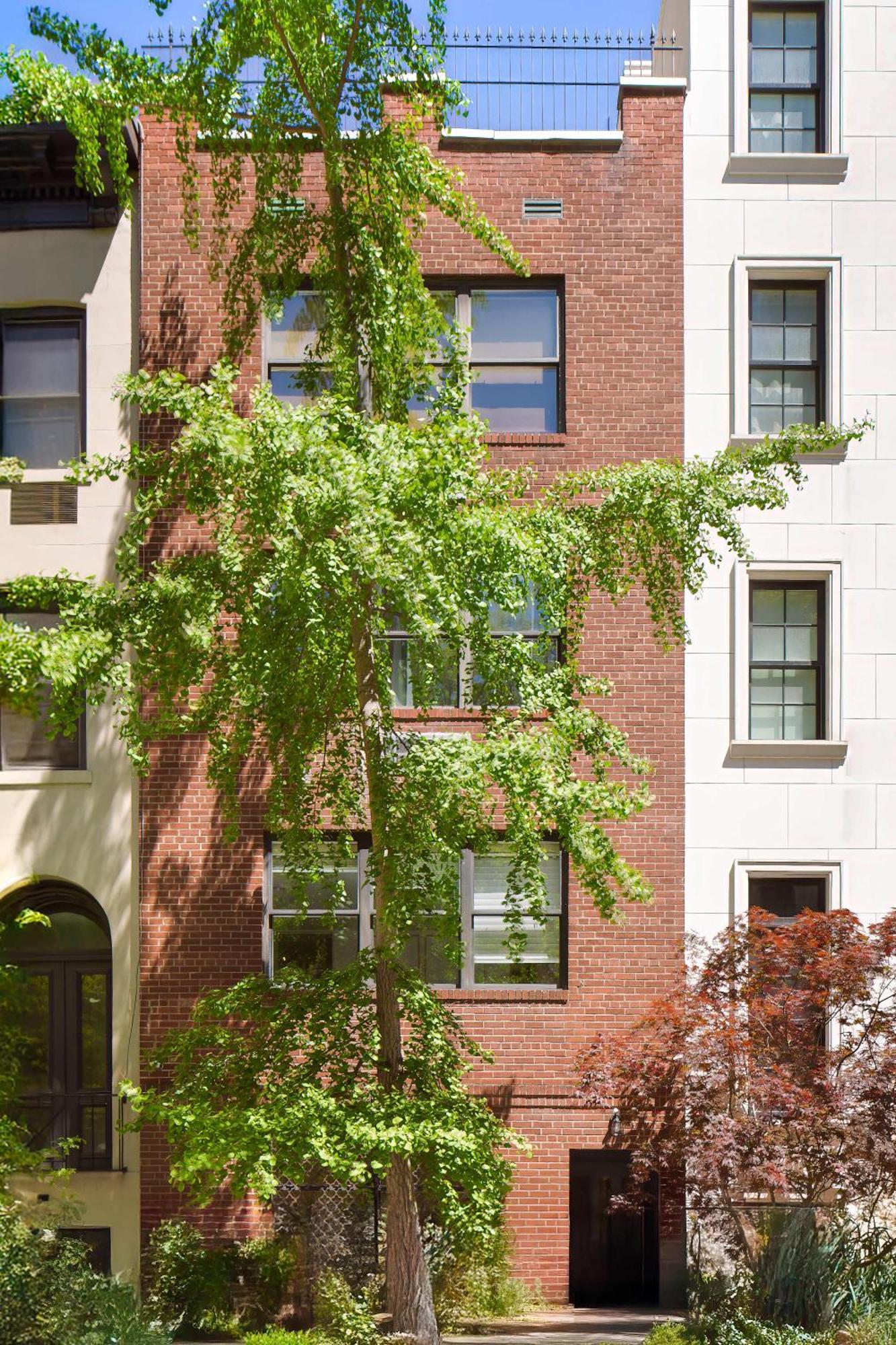 Designer In Diplomat District New York