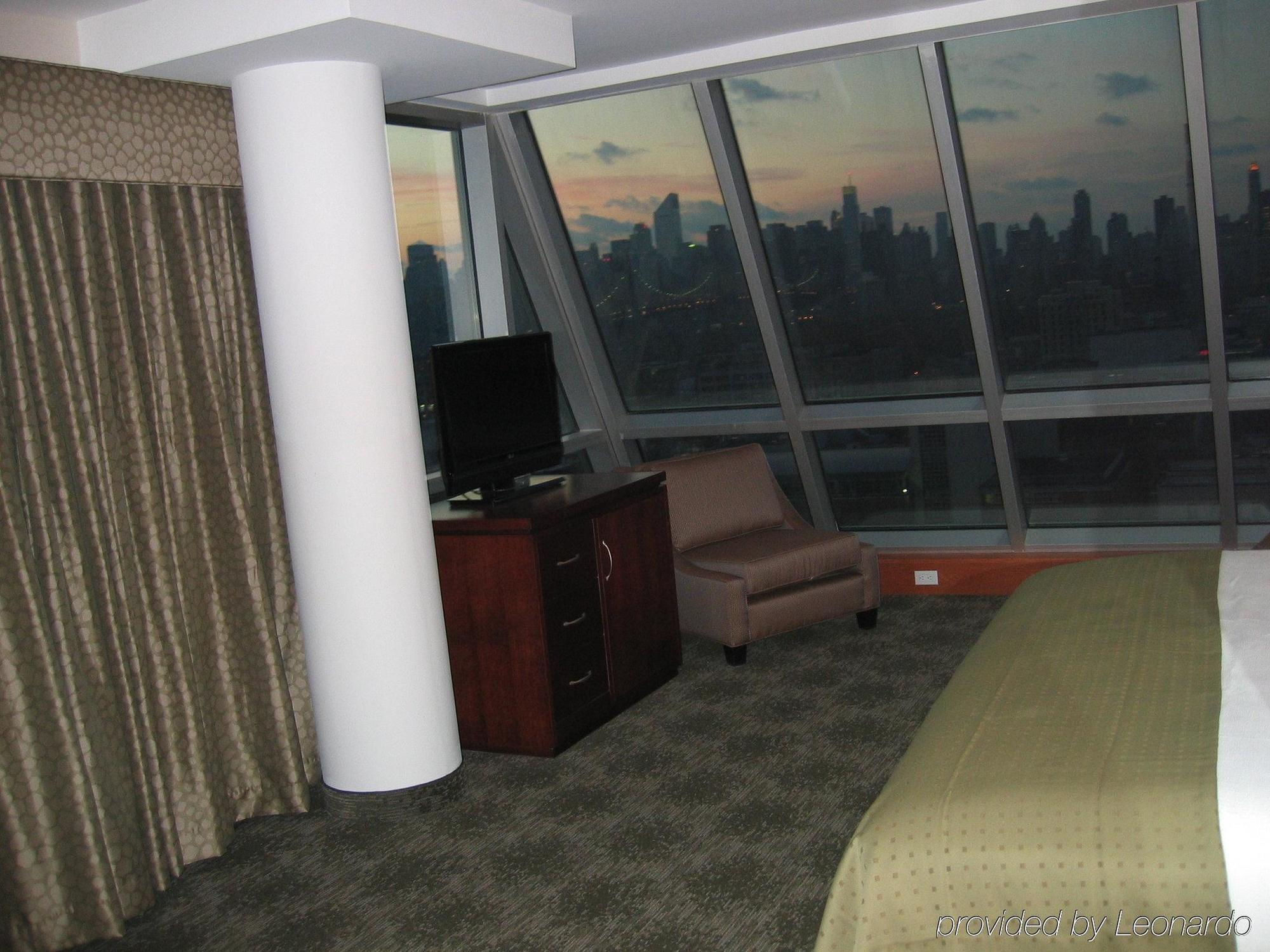 Hotel Lic Manhattan View New York City