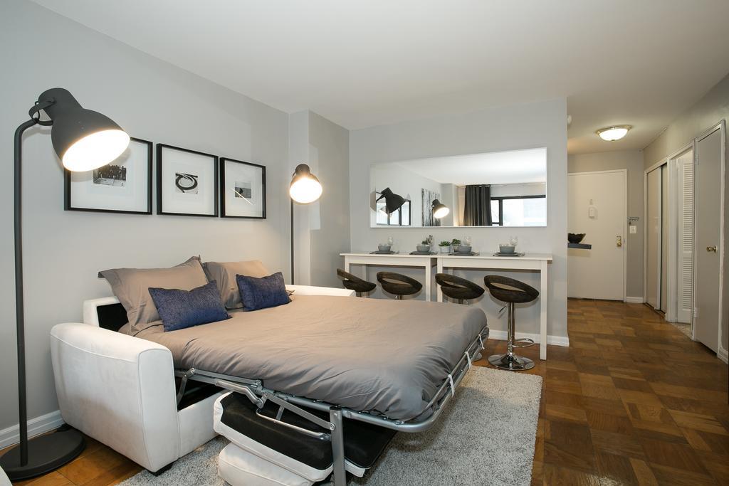 Modern Studio - Midtown East L *