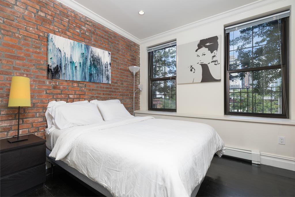Midtown West 2 Bedroom *