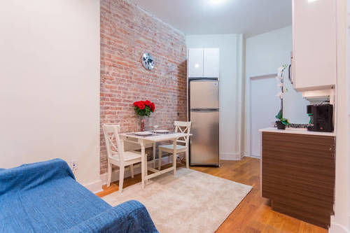 Beautiful 1 Bedroom Appartamento *