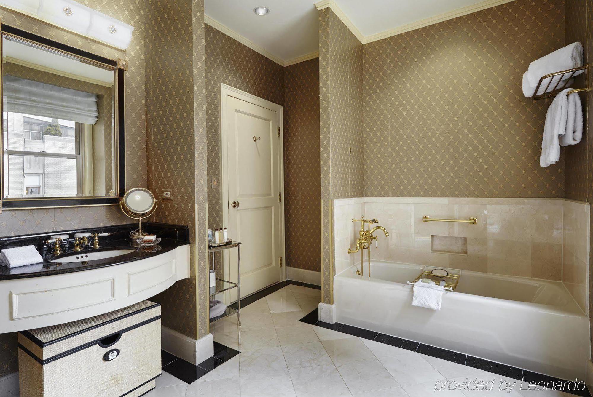 The Towers Of The Waldorf Astoria 5*