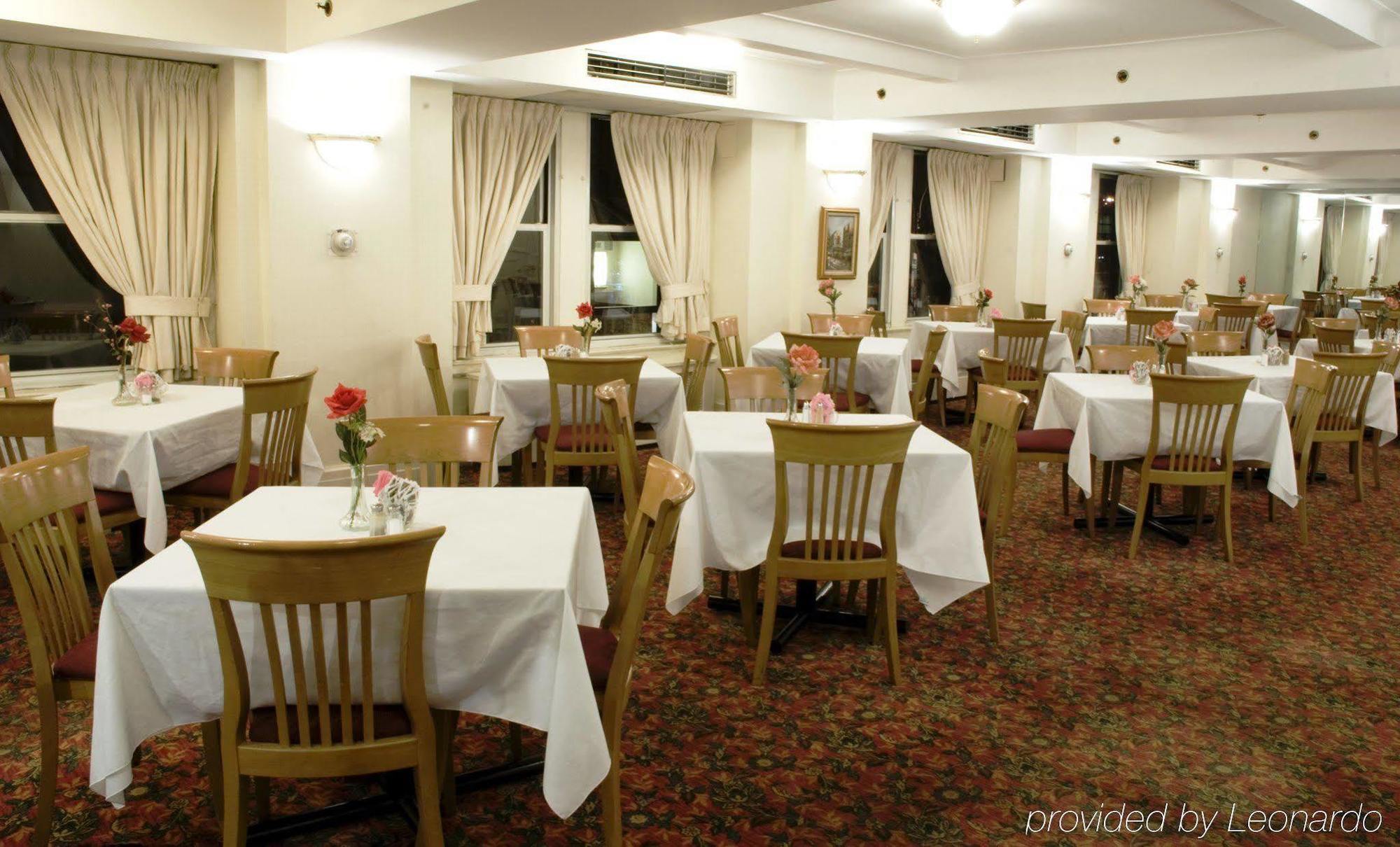 Salisbury Hotel 3*