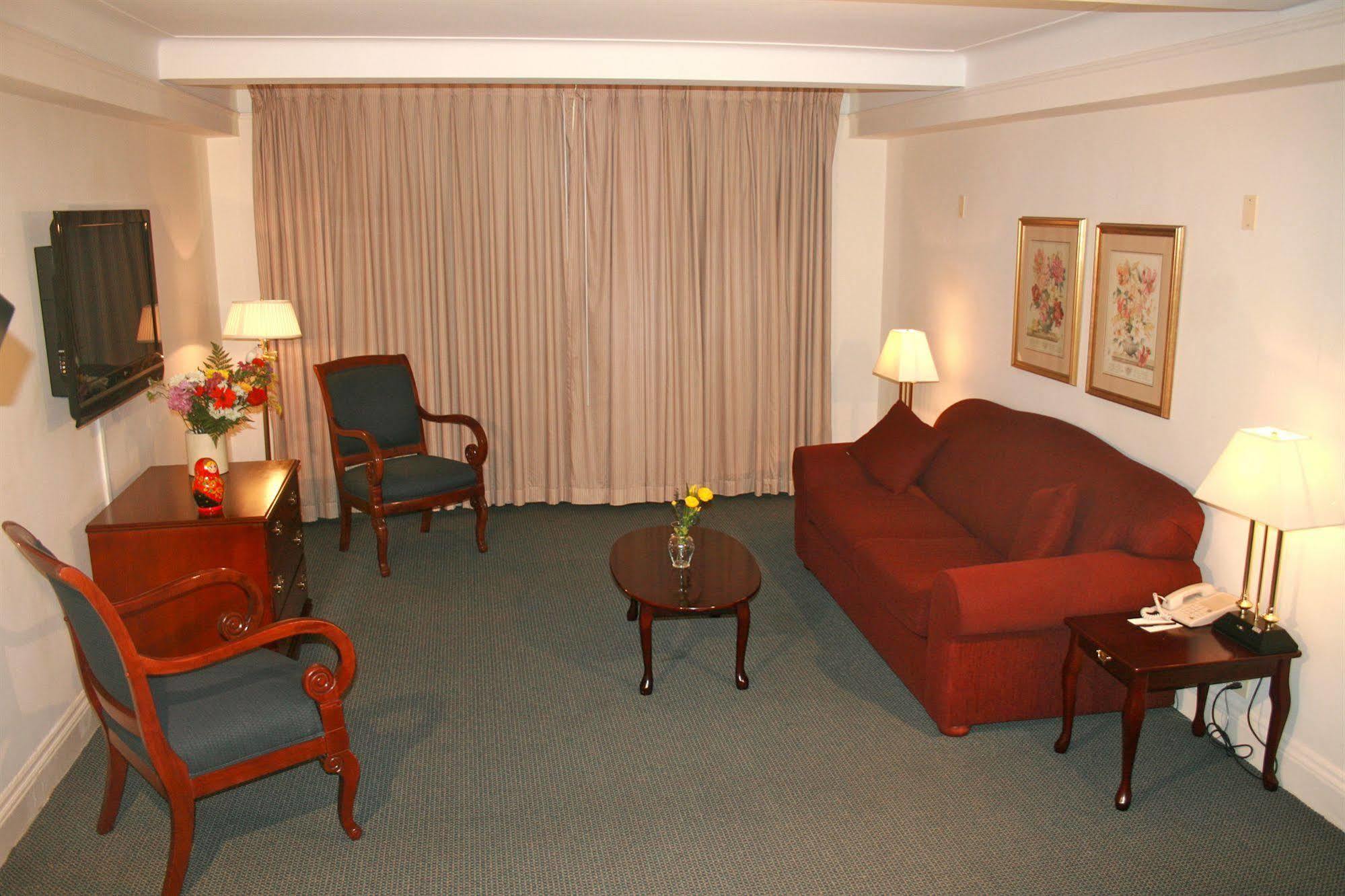 Hotel Salisbury 3*